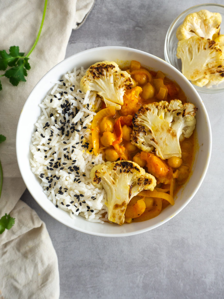 Roasted Cauliflower with Curry Recipe (Vegan)