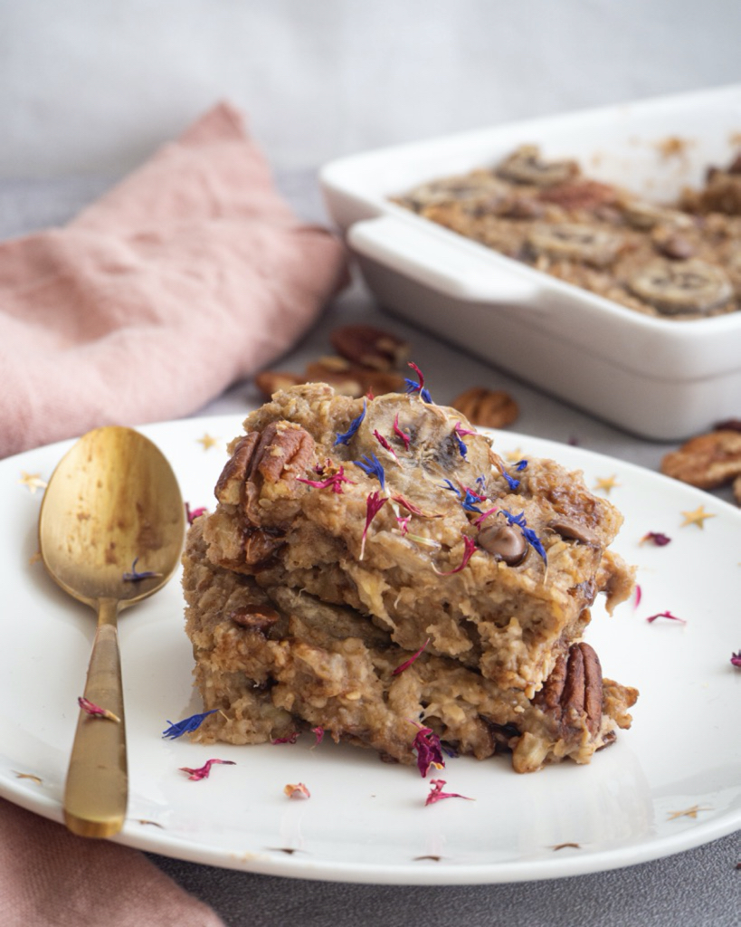 Baked Oatmeal with Banana