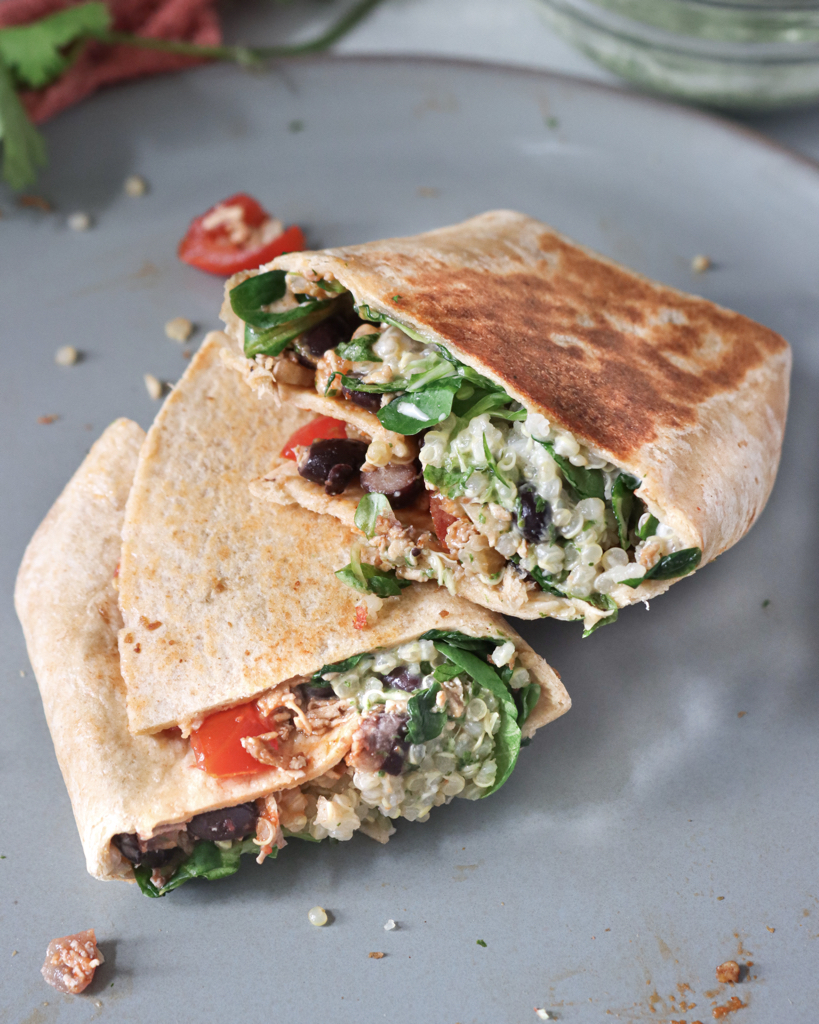 Protein-Wrap mit Quinoa und Pulled Tofu