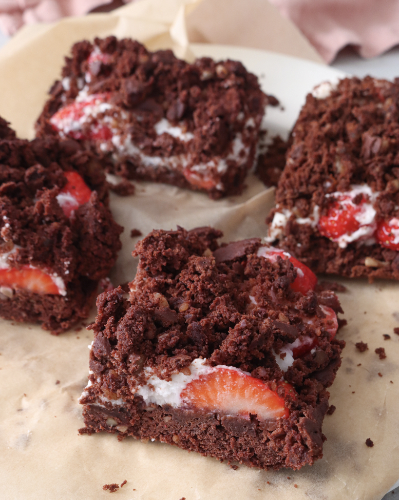 Vegan Strawberry Cake