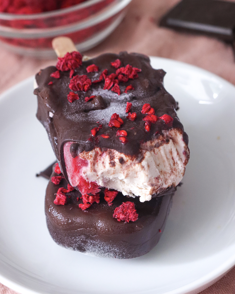 Himbeer-Cashew-Eis